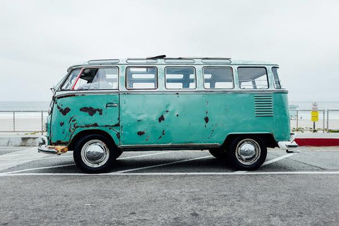 The Dazzling Blue #28: Road Tripping
